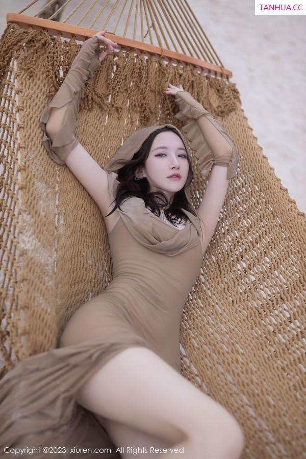鱼子酱fish  [XiuRen]高清写真图 2023.08.25 No.7288 鱼子酱Fish 沙滩美腿第31张图片